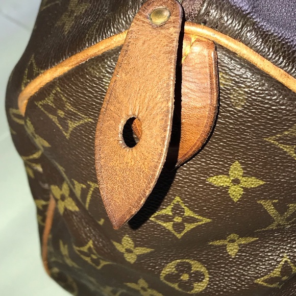 Vintage Pre-1980 Louis Vuitton Speedy 30. - Picture 5 of 16